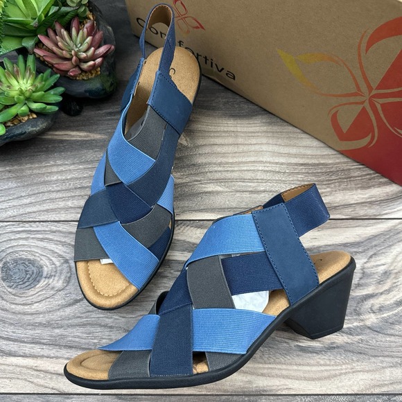 NIB Comfortiva Farrow 8W WIDE 39 Denim Multi Blue Stretch Woven Sling Sandals - Picture 1 of 12